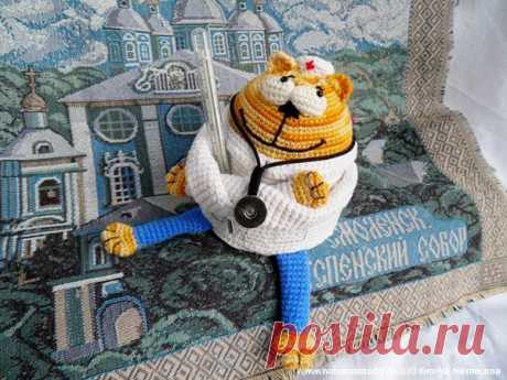 МК Вязаный Кот-доктор. Профессия №1 – HandMade39.ru