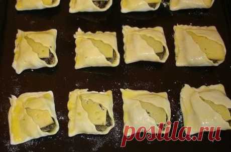 ЗАКУСОЧНЫЕ ПИРОЖКИ С ГРИБАМИ С СЫРОМ