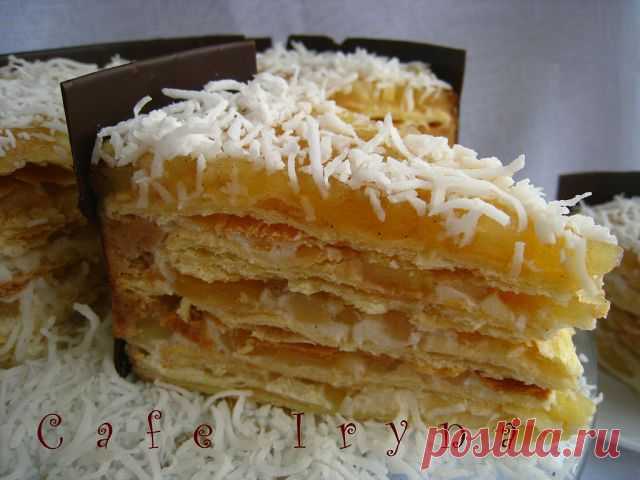 Торт с яблоками и заварным кремом