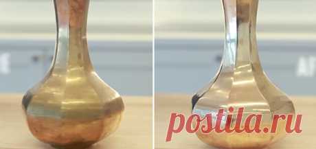 Если какой-либо медный предмет потемнел и покрылся пятнами и разводами, возьмите чистую тряпку, выдавите на нее немного кетчупа и присыпьте солью. Протрите такой смесью потемневшую поверхность, пока она не станет, как новенькая.