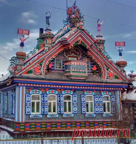 Дом кузнеца Кириллова. Свердловская область, Невьянский район, деревня Кунара