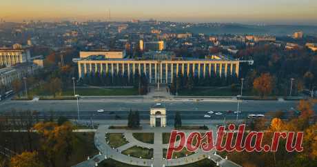 Кишинёв обогнал Ригу и Анкару в рейтинге счастливых городов Столица Молдовы вошла в список городов с самыми счастливыми людьми, обогнав такие города, как Рига и Анкара. Кишинёв занял 186-е место из 200 городов в исследовании, проведённом Институтом качества жизни в Лондоне.