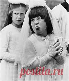 fleshandthedevil: “ “Lovers” “ Sisters ” photographg in need of Attribution Courtesy of Bladder-senna ”