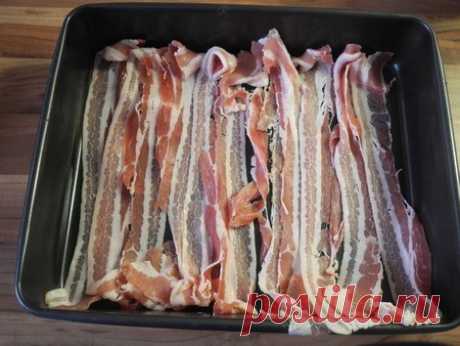 "Фальшивый заяц" - Рулет из фарша в беконе : фото рецепт