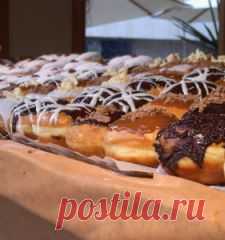 Пончики на каждый день Суфгания (она же пончик) — самое популярное ханукальное блюдо. Рекомендуем рецепты «на каждый день» праздничной ханукальной недели. Так же как картофельные латкес в ашкеназской традиции, суфгания является традиционным ханукальным блюдом в некоторых сефардских общинах