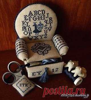 Мини-органайзер для рукодельницы

#игольницы@handmade_blog
#органайзер@handmade_blog