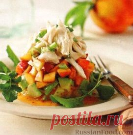 Рецепт: Персиковый салат с авокадо и крабовым мясом на RussianFood.com