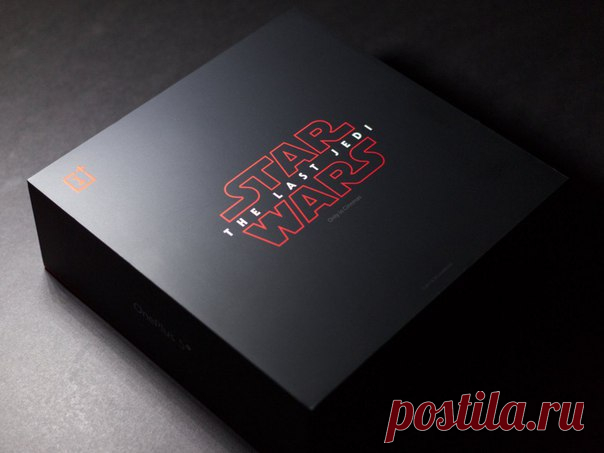 Лимитированная версия OnePlus 5T, приуроченная к выходу новой части Star Wars, поступила в продажу с просто шикарным комплектом!