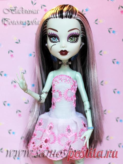 5 нарядов для куклы на основе одной выкройки платья | Самошвейка - сайт для любителей шитья и рукоделия