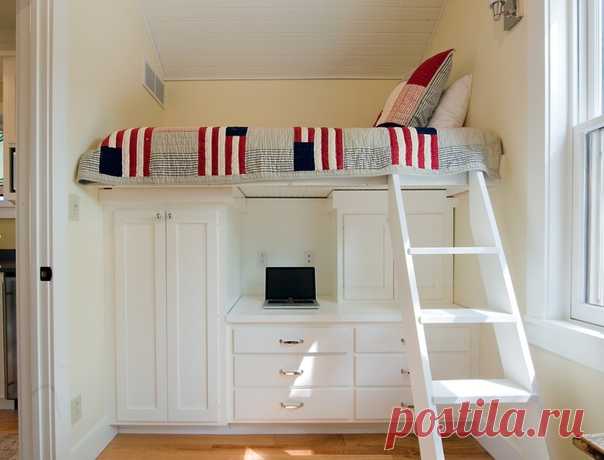 Маленькая гостевая спальня, проходная... но уютно!