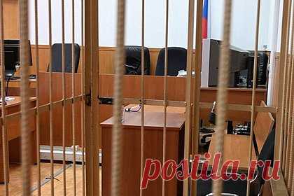 Суд приговорил двоих украинцев к 15 и 16 годам колонии по делу о шпионаже. Суд в Республике Крым приговорил двоих граждан Украины к 15 и 16 годам заключения по делу о шпионаже. Рассмотрение уголовного дела по статье 276 («Шпионаж») УК РФ проходило в закрытом режиме. Детали заседания составляют государственную тайну, поэтому не подлежат разглашению.