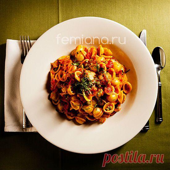 Макароны с овощами в томатном соусе (индийско-итальянский фьюжн)