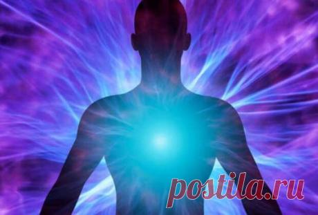 Аура – это наше силовое поле, которое связано с сигналами, посылаемыми вселенной. Она может считывать информацию о прошлом, настоящем и будущем.Важна ли Аура? Безусловно! Это настолько важно, что можно сравнить игнорирование правильной защиты с преступлением. Но что в ней такого важного? • Наша - 19 января - 43418178217 - Медиаплатформа МирТесен