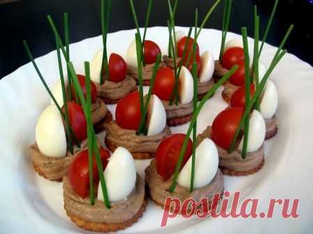 Закуска с муссом из куриной печени » Жрать.ру