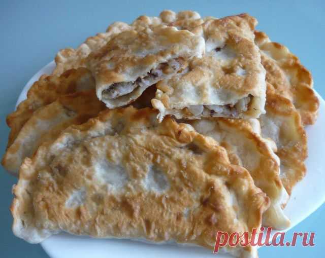 Чебуреки с рыбной начинкой