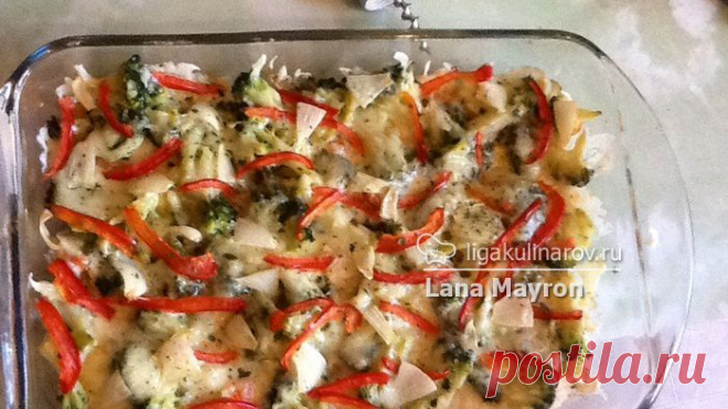 Куриная грудка, запеченная с брокколи и сыром, рецепт пошаговый от Лиги Кулинаров. Рецепт куриной грудки, запеченной с брокколи и сыром, рецепты Лиги Кулинаров.