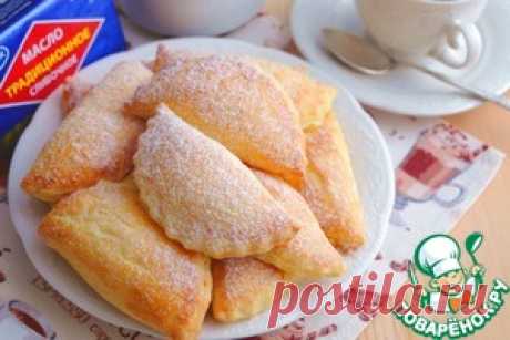 Пирожки-слойки с творогом - кулинарный рецепт