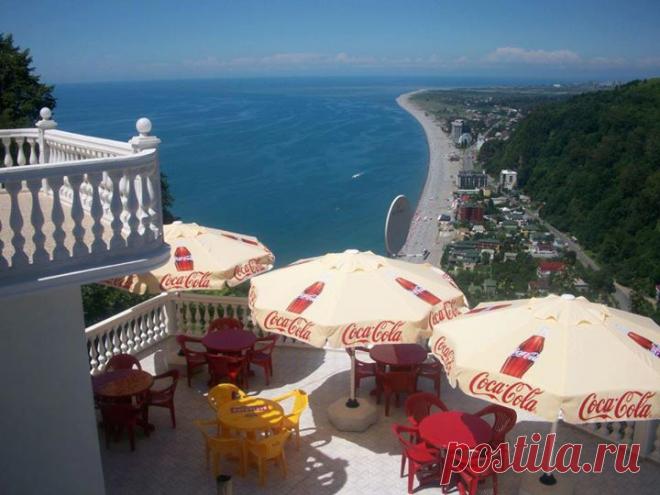 -В самой южной точке Грузии - Квариати мы сдаем комнаты или дом целиком. Работаем круглогодично и круглосуточно

- с чудесным видом на море.
- с горячей водой и сан узлом (отдельно в номере)
- с 2-х или 3-х разовым питанием на заказ.
- с трансфером из Аэропорта Батуми или ЖД вокзала и обратно .
- с экскурсиями по окрестностям Батуми (Крепость Гонио, Сарпи, мост Тамары, водопады, Ботанический сад Батуми, форелевая ферма)
- есть в наличии Джип pa