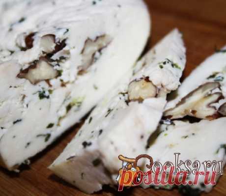 Домашний сыр с кинзой и грецкими орехами фото рецепт приготовления