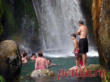 Фото Испании - водопады на Коста Бланка