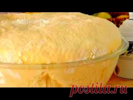 Тесто сдобное дрожжевое для куличей или булочек.