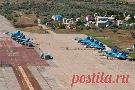 Российский наземный «авианосец» получит новый посадочный комплекс. Наземный испытательный тренировочный комплекс (авиационный) НИТКА, который находится в Саках, в рамках модернизации до 2025 года получит новый телевизионный посадочный комплекс для подготовки летчиков палубной авиации. Комплекс аналогичен оборудованию, установленному на авианосце «Адмирал Кузнецов».