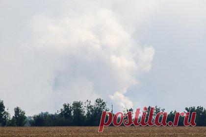 На севере Крыма сбили беспилотник. На севере Крыма в городе Джанкой был сбит беспилотный летательный аппарат, сообщил советник главы региона по информационной политике Олег Крючков. В результате инцидента повреждены остекления в нескольких домах, которые расположены в частном секторе, отметил он. На месте происшествия работают все оперативные службы.