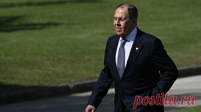 Лавров прибыл с визитом в Малайзию