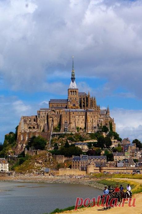 Mont Saint Michel, France от Edwin_Chan | Pinterest • Всемирный каталог идей