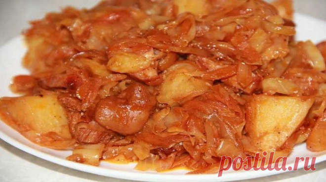 Тушёная капуста — рецепты приготовления с картошкой Тушёная с картошкой капуста, да ещё с добавлением мяса, грибов, колбаски, очень вкусное и сытное блюдо. Простое, дешёвое. Отличный ужин, или обед! Готовьте!
