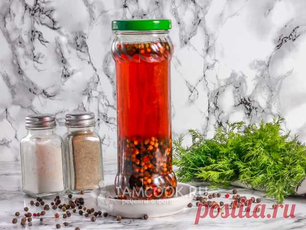 Маринованный перец горошком