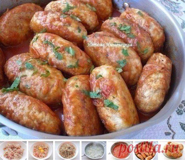 Гречаники

Ингредиенты:
- 500 гр мяса (я использовала филе индейки)
- 150 гр гречневой крупы
- 2 яйца
- 2 луковицы
- 200 гр томатного соуса
- соль, перец - по вкусу
- мука для панировки
- растительное масло для обжаривания

Приготовление:

1. Гречневую крупу перебрать, вымыть. Всыпать в кипящую подсоленную воду и отварить до готовности. Остудить.
2. Мясо пропустить через мясорубку с одной луковицей.
3. Добавить в фарш яйца, соль и перец по вкусу, тщательно вымесить.
4. Сое...