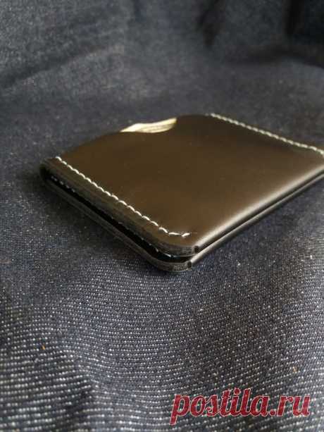 Minimalist wallet Small wallet Front pocket wallet Thin leather wallet Slim mens wallet Thin card wallet Thin black wallet Custom wallet 19 A good-looking minimalist wallet can complement your entire look. This slim leather wallet will complement any style and will be a great addition to your collection. These teasing definitive wallets will complete your outfits with stylish sparkle and will perfectly fit your elegant style as a