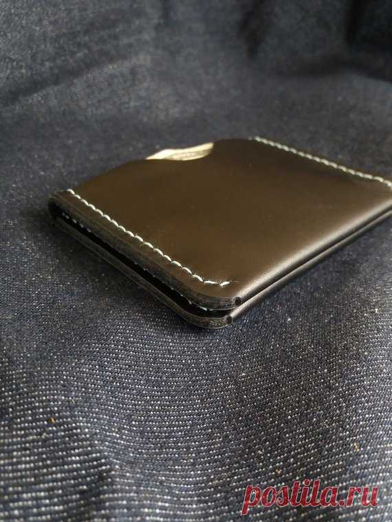 Minimalist wallet Small wallet Front pocket wallet Thin leather wallet Slim mens wallet Thin card wallet Thin black wallet Custom wallet 19 A good-looking minimalist wallet can complement your entire look. This slim leather wallet will complement any style and will be a great addition to your collection. These teasing definitive wallets will complete your outfits with stylish sparkle and will perfectly fit your elegant style as a