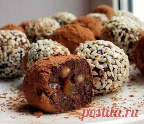 Готовим полезные энергетические конфетки