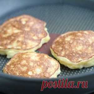 Банановые оладьи без муки и сахара - МирТесен