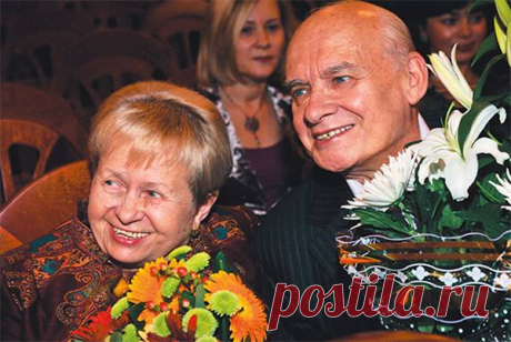 Александра Николаевна Пахмутова биография