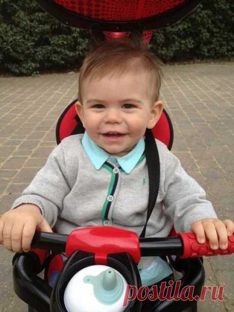 Мама подумала, что это просто блик на фото, но увы…