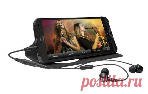 ASUS Zenfone Go TV со встроенным ТВ-тюнером начал продаваться в России Компания ASUS представила в России смартфон ZenFone Go TV. Новинка оснащена 5,5-дюймовым IPS HD-экраном, 13-мегапиксельной камерой PixelMaster со светосильным объективом (f/2,0) и четырёхъядерным процессором Qualcomm Snapdragon 400. Главной чертой смартфона, которая отражена и в названии модели, стал встроенный ТВ-тюнер. Смотреть цифровое телевидение до 11 часов без подзарядки позволяет аккумулятор ёмкостью 3 010 мАч.…