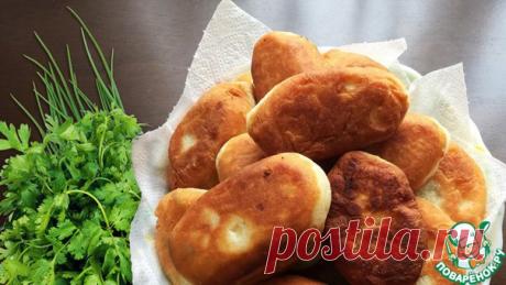 Жареные пирожки с картофелем и грибами
https://www.povarenok.ru/recipes/show/145485/
—-------------------------------------------------------
Когда совесть совсем прячется под кровать, а попа помещается в любимые джинсы, я с удовольствием ем жареные пирожки. )))
Словами не передать, какие они нежные, вкусные. Сразу вспоминается детство и бабушкины пироги в деревне.