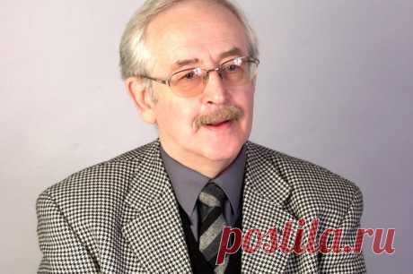 «Шерлок Холмс» Ливанов назвал микробами Пугачеву, Макаревича и Гребенщикова. Для Василия Ливанова артисты не являются значимыми для русской культуры величинами.