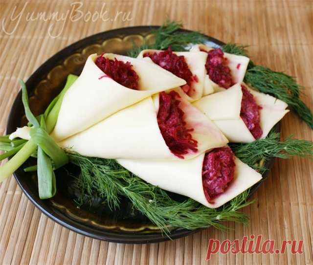 Салат с сыром и свеклой 