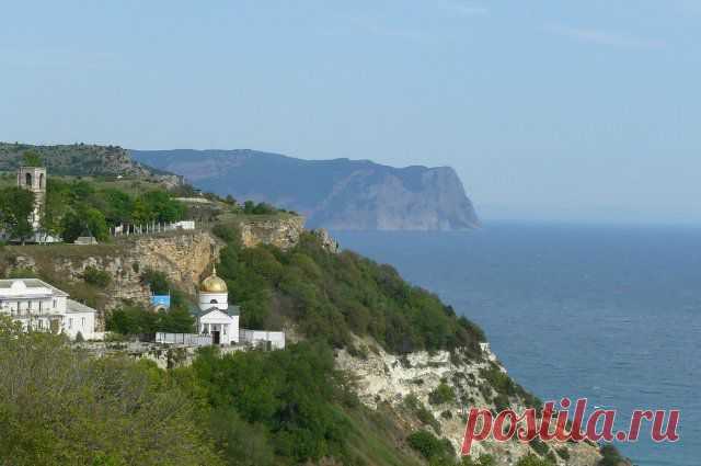 Продается дом, дача в Крыму, участок на мысе Фиолент, Севастополь