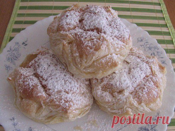 Пирожное "Ленинградское" слоёно-заварное