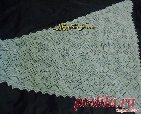 Платок "Снежинок хоровод"