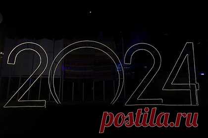 Названы возможные худшие события 2024 года. Издание Politico представило список с самыми неожиданными, но вероятными событиями на 2024 год. В список попали срыв президентских выборов в США, цифровой апокалипсис и обнаружение инопланетного разума, а также войну с Китаем и переворот в России.