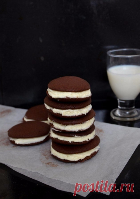 Как приготовить шоколадные whoopie со сливками.  - рецепт, ингредиенты и фотографии