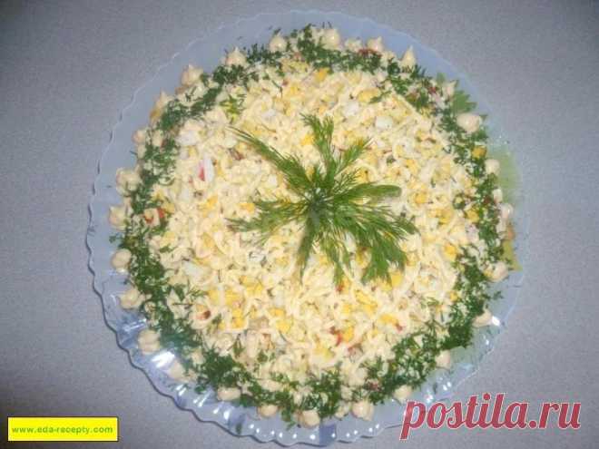 Салат с кукурузой и сухариками рецепт с фото пошагово - 1000.menu