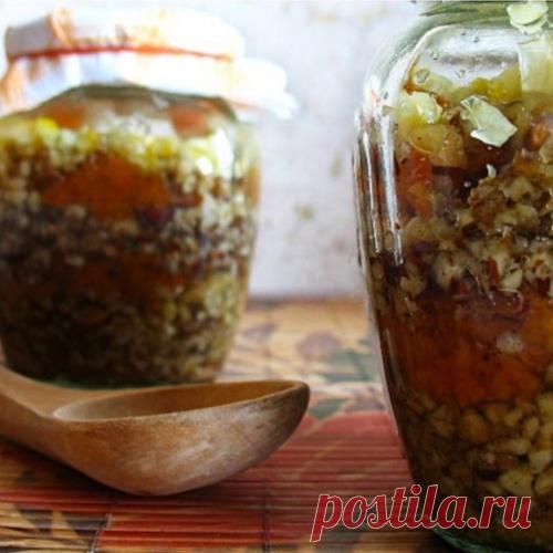 Паста Амосова – пища для ума и сердца