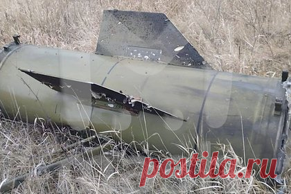 В поселке Белгородской области нашли обломок ракеты ВСУ. В поселке Ровеньки Белгородской области нашли обломок ракеты Вооруженных сил Украины комплекса «Точка-У» и воронку от ее детонации. Диаметр воронки составляет несколько метров. По информации Mash, снаряд сбила российская система ПВО, а взорвался он уже на земле.